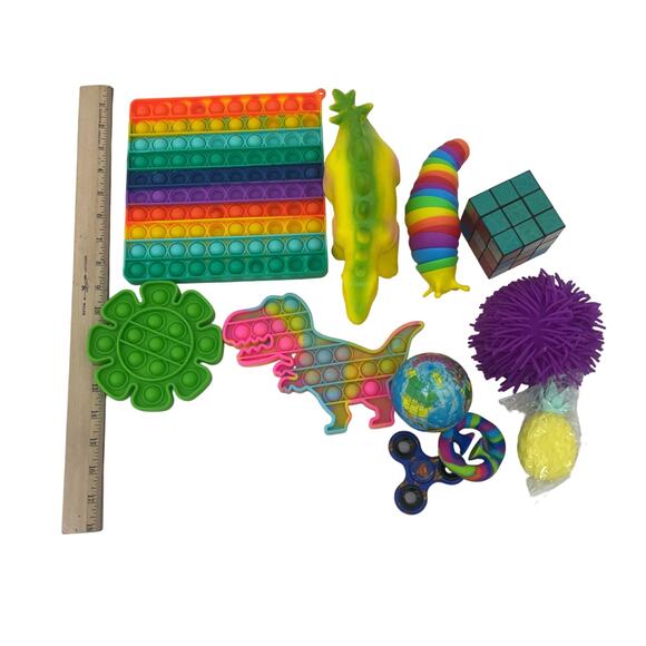 Multicolor Sensory Toy for Special Needs - Preowned Mixed LOT Pop Its - Picture 1 of 4